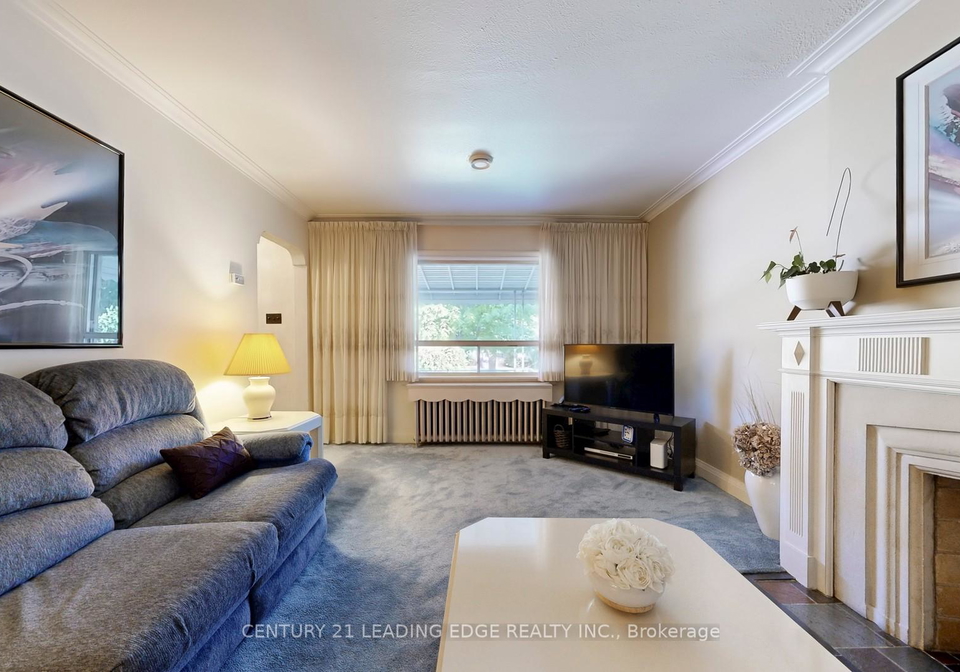 325-waterloo-avenue-toronto-ontario-c12444933