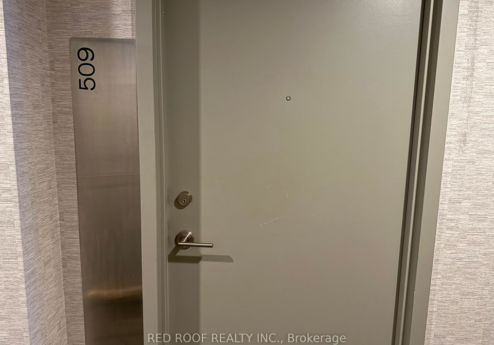 4k-spadina-avenue-toronto-ontario-c12445196