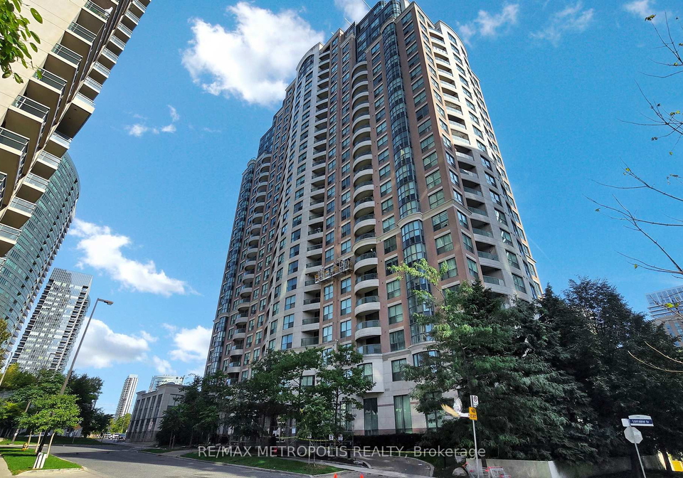 7-lorraine-drive-toronto-ontario-c12445294