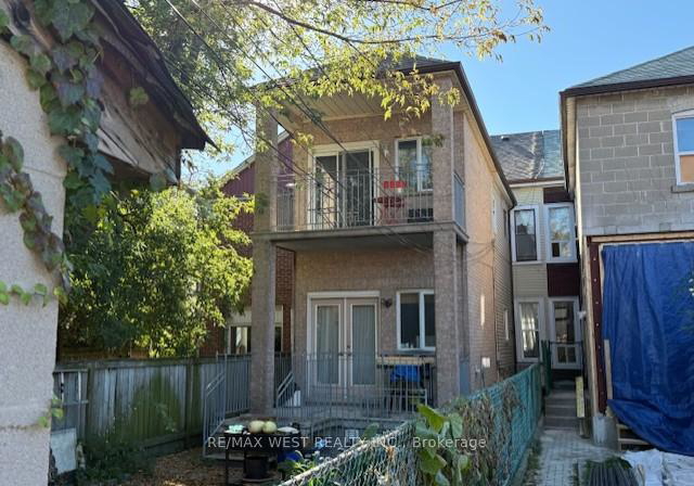 23-clinton-street-toronto-ontario-c12445416
