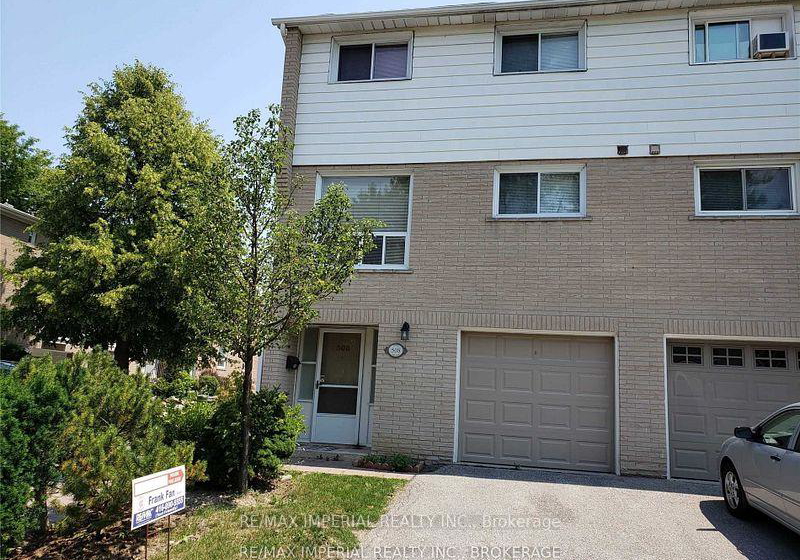 11-liszt-gate-north-york-ontario-c12445520