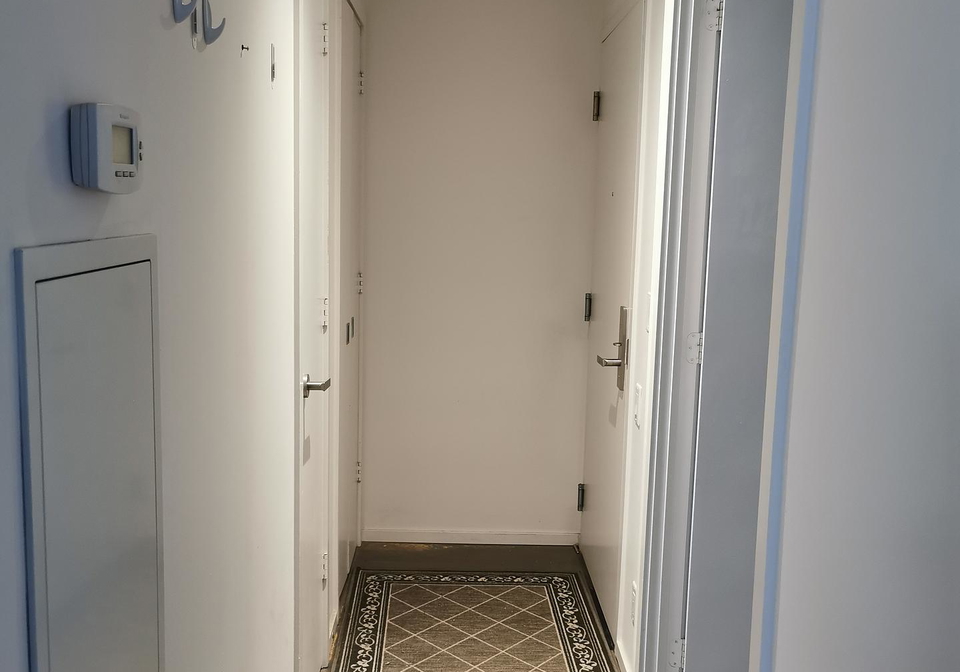 5-st-joseph-street-toronto-ontario-c12445582