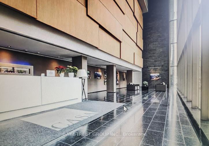33-charles-street-e-toronto-ontario-c12445637