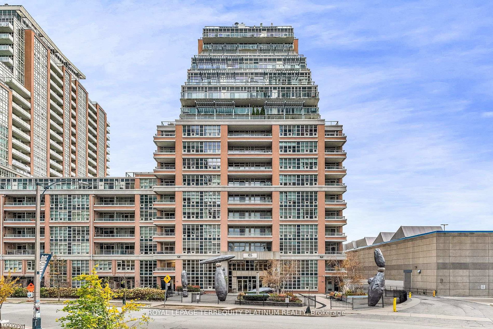 85-east-liberty-street-toronto-ontario-c12445704