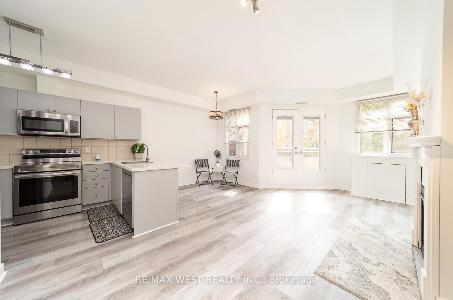 500-richmond-street-w-toronto-ontario-c12445830