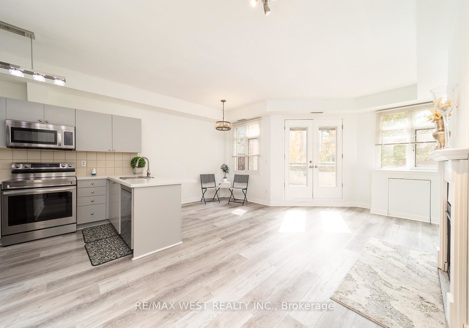 500-richmond-street-w-toronto-ontario-c12445830