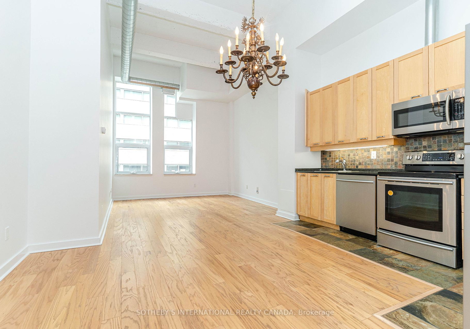 135-dalhousie-street-toronto-ontario-c12445967