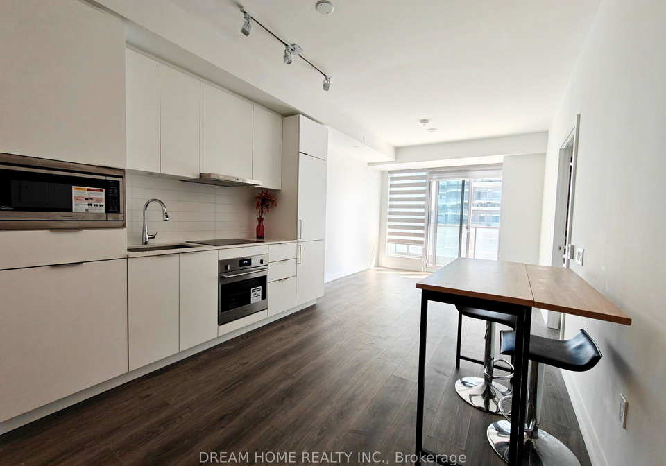 7-golden-lion-heights-north-york-ontario-c12446007
