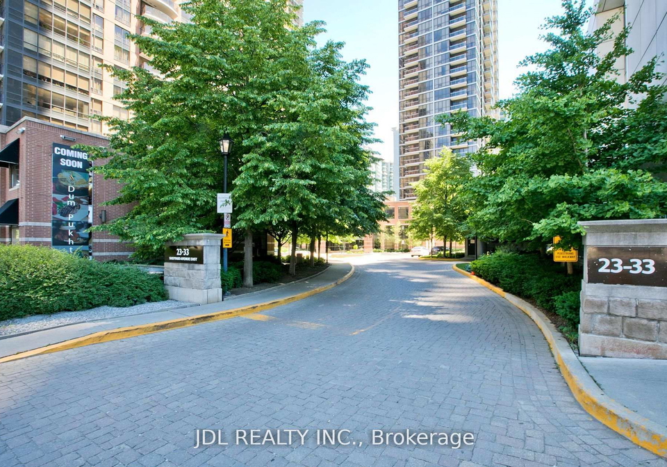 23-sheppard-avenue-e-north-york-ontario-c12446081
