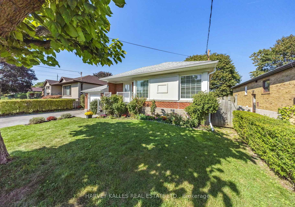 82-acton-avenue-toronto-ontario-c12446620