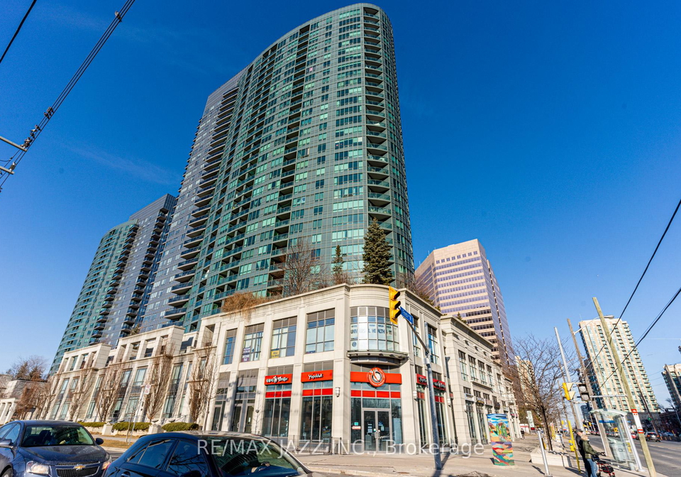15-greenview-avenue-toronto-ontario-c12446815