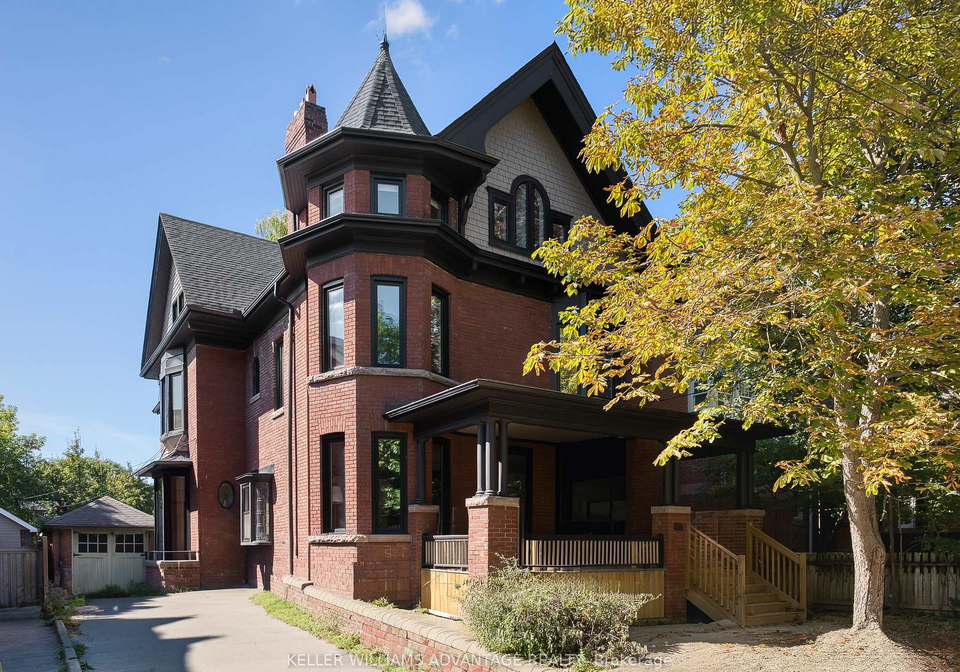 42-delaware-avenue-toronto-ontario-c12446885