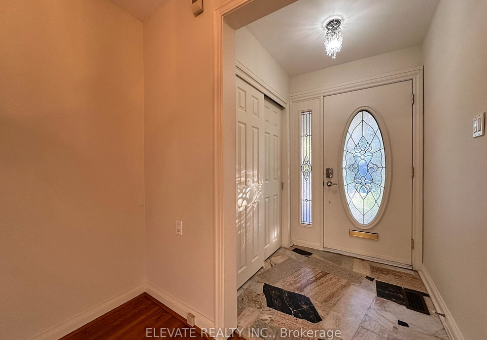 6-tiffany-court-north-york-ontario-c12447067