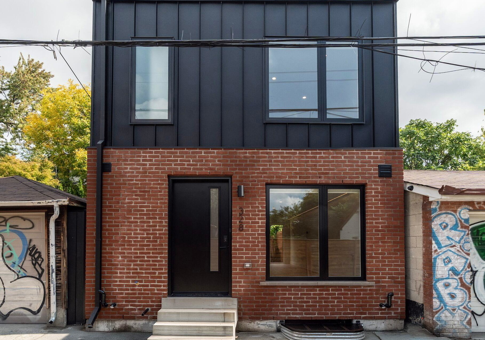 328-shaw-street-toronto-ontario-c12447462