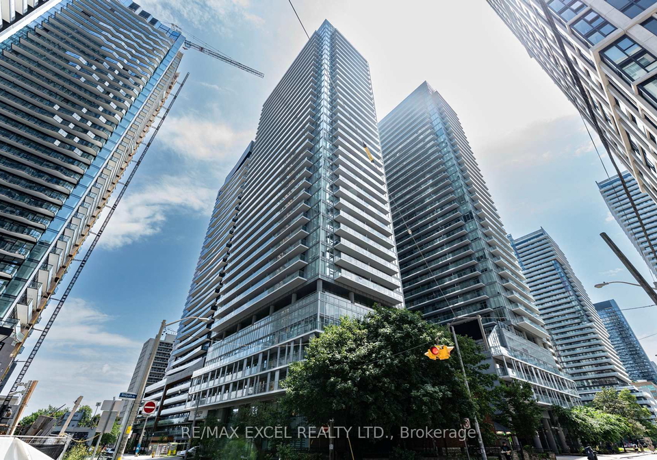 99-broadway-avenue-toronto-ontario-c12447936