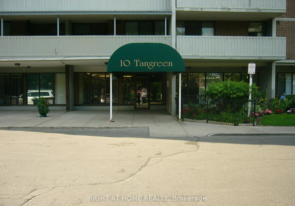 10-tangreen-court-toronto-ontario-c12448016