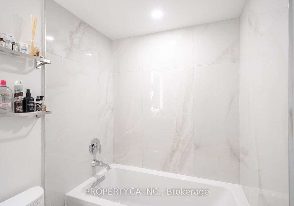 801-king-street-w-toronto-ontario-c12448025