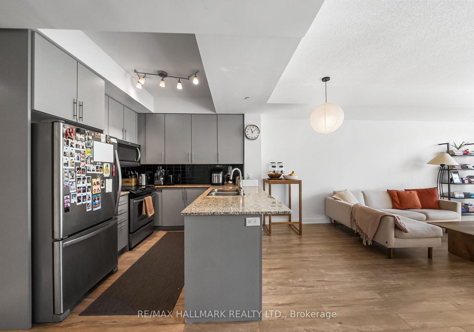 60-berwick-avenue-toronto-ontario-c12448089