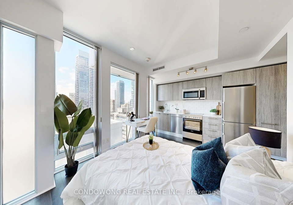 28-wellesley-street-e-toronto-ontario-c12448232