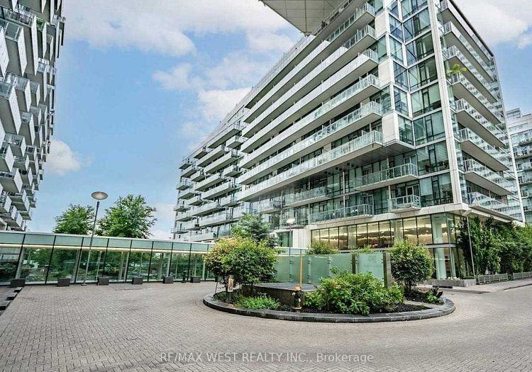 39-queens-quay-e-toronto-ontario-c12448378