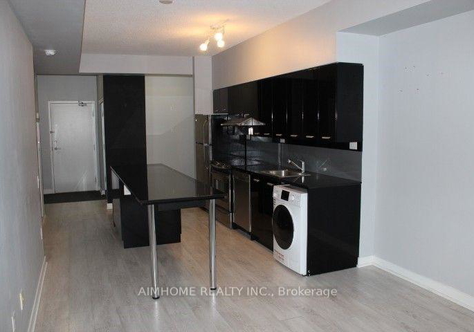 33-singer-court-north-york-ontario-c12448452