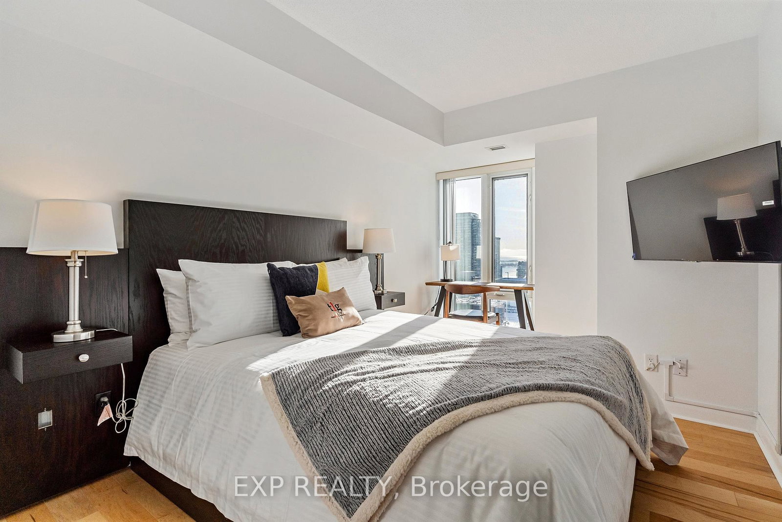 210-victoria-street-toronto-ontario-c12448539