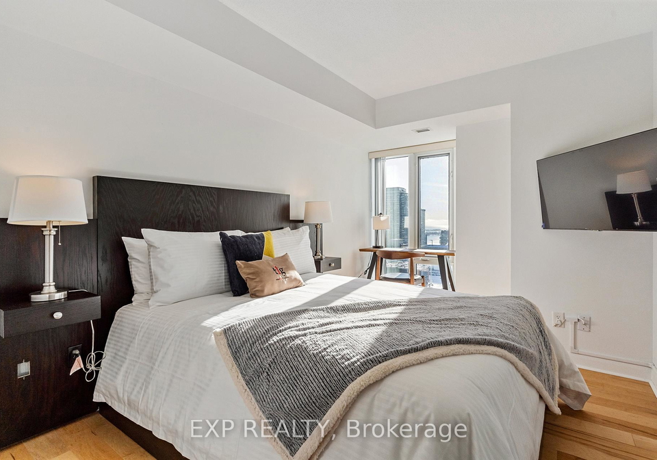 210-victoria-street-toronto-ontario-c12448539