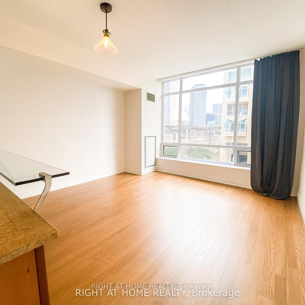 500-queens-quay-w-toronto-ontario-c12448546
