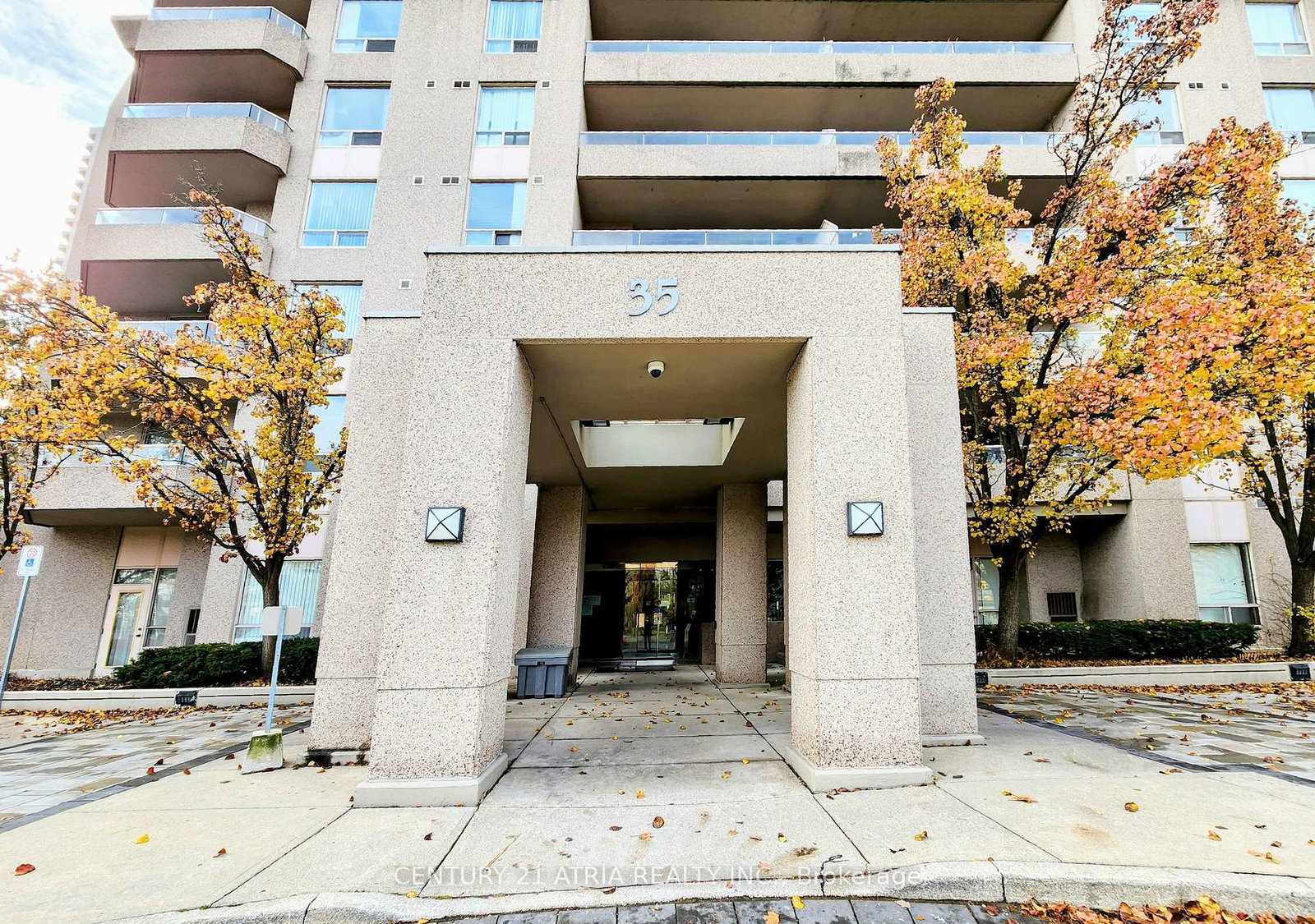 35-empress-avenue-north-york-ontario-c12448773