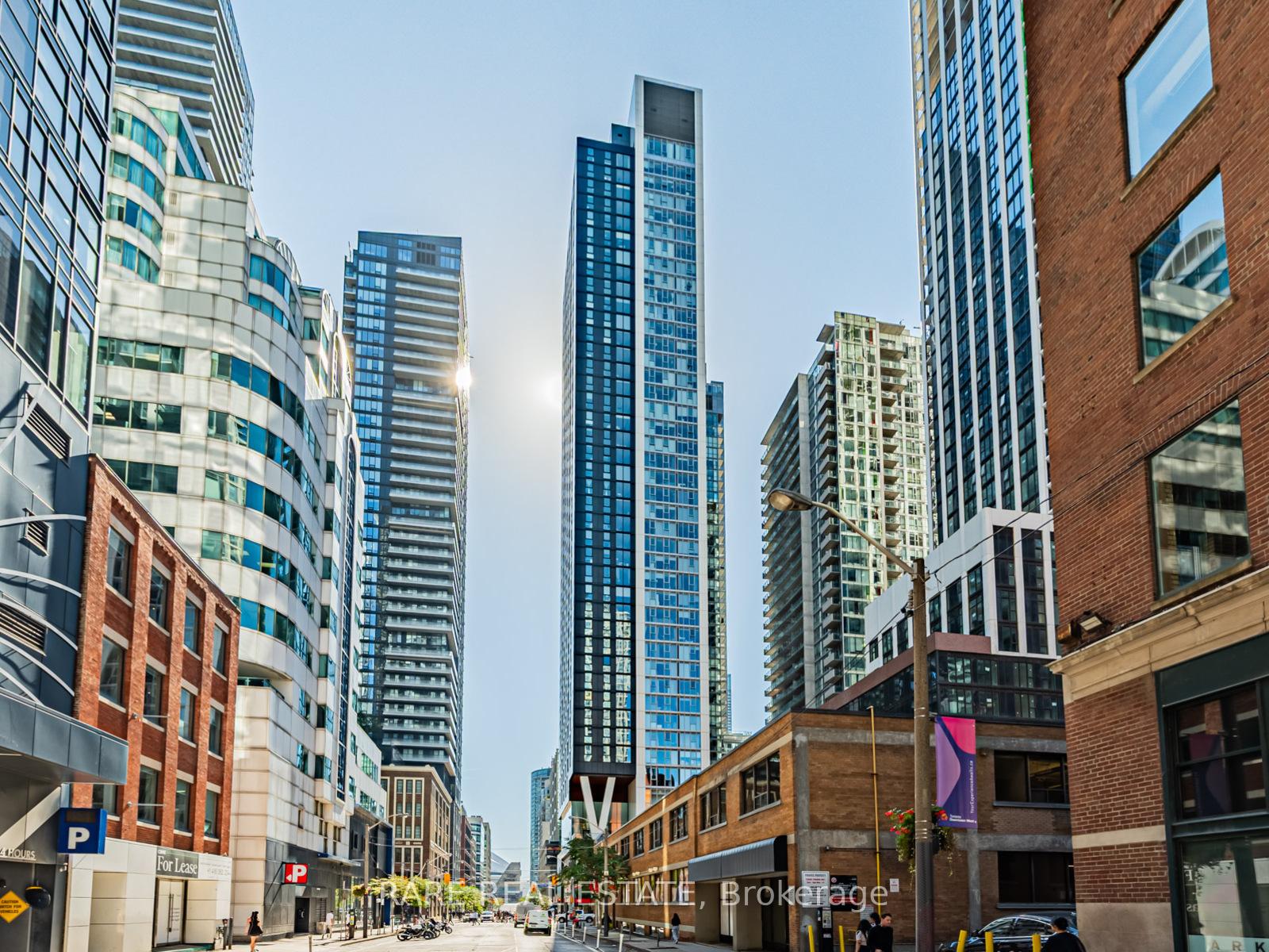 357-king-street-w-toronto-ontario-c12448807