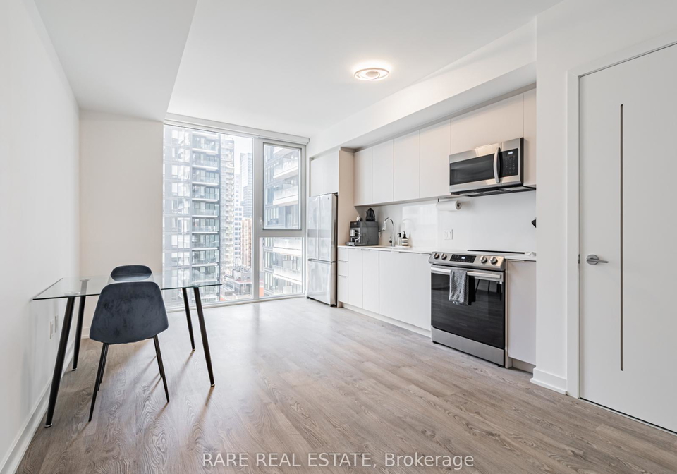 357-king-street-w-toronto-ontario-c12448807