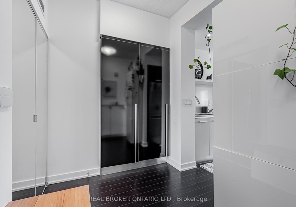 38-dan-leckie-way-toronto-ontario-c12448855