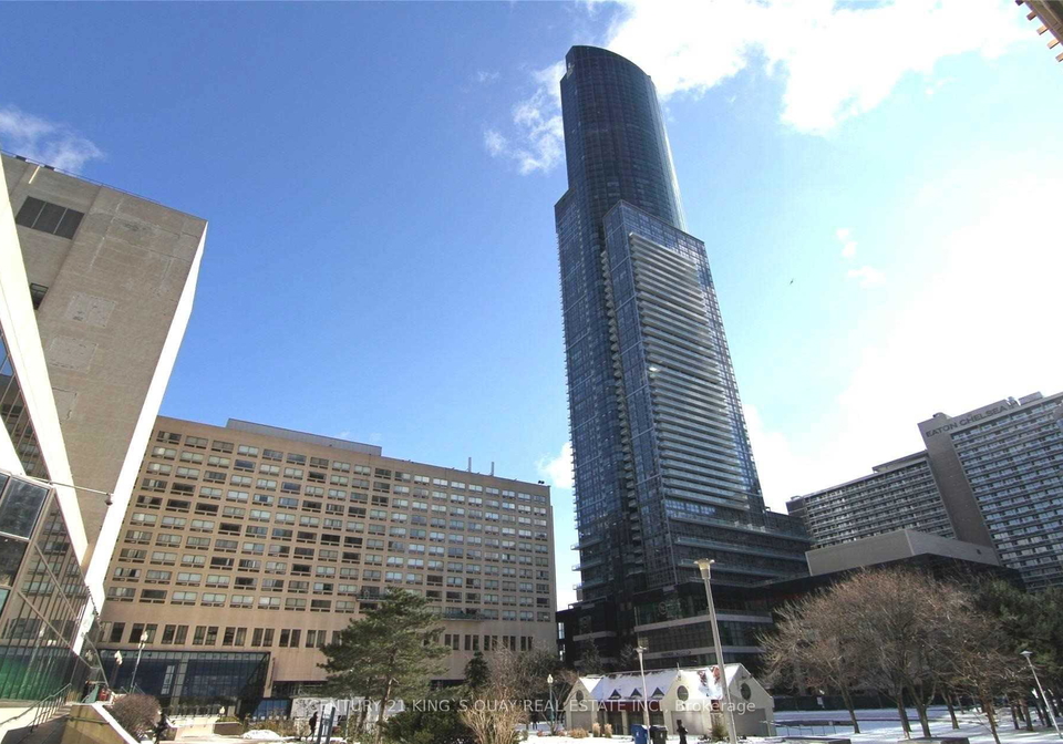 386-yonge-street-toronto-ontario-c12448939