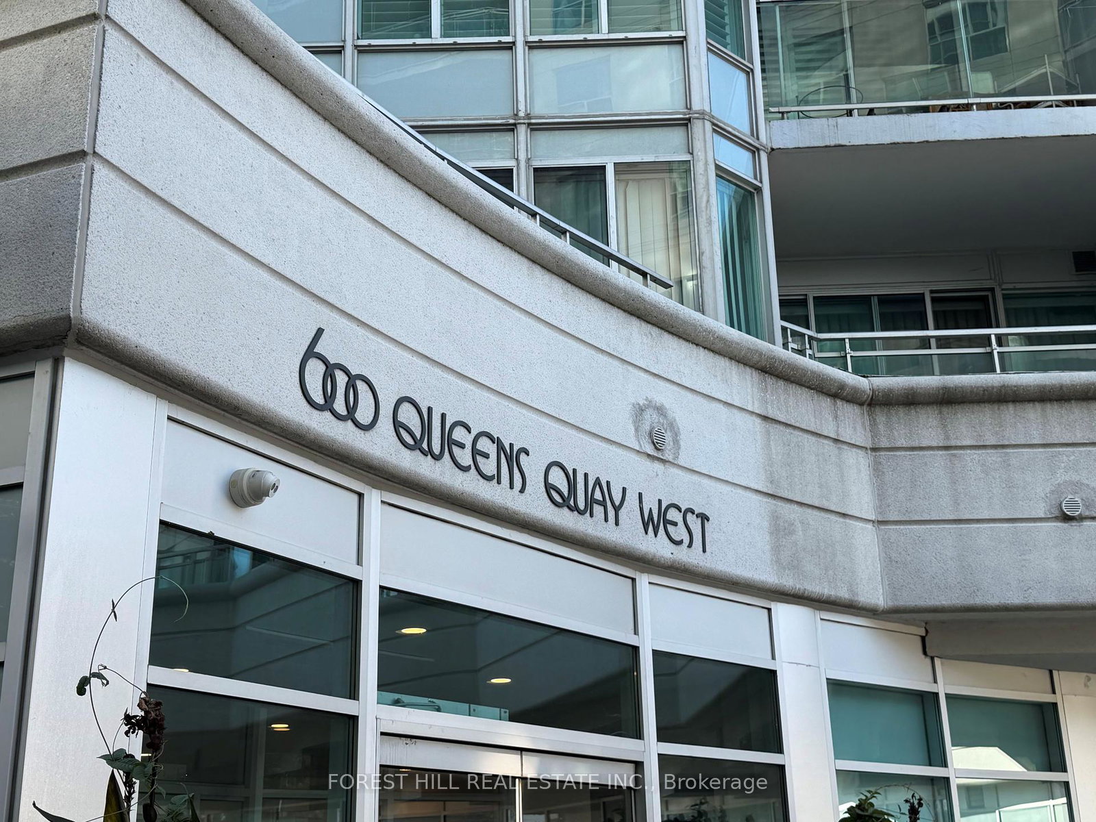600-queens-quay-avenue-w-toronto-ontario-c12448978
