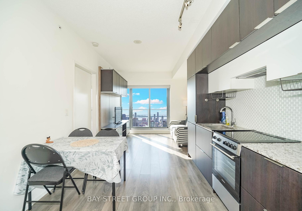 159-dundas-street-e-toronto-ontario-c12449225