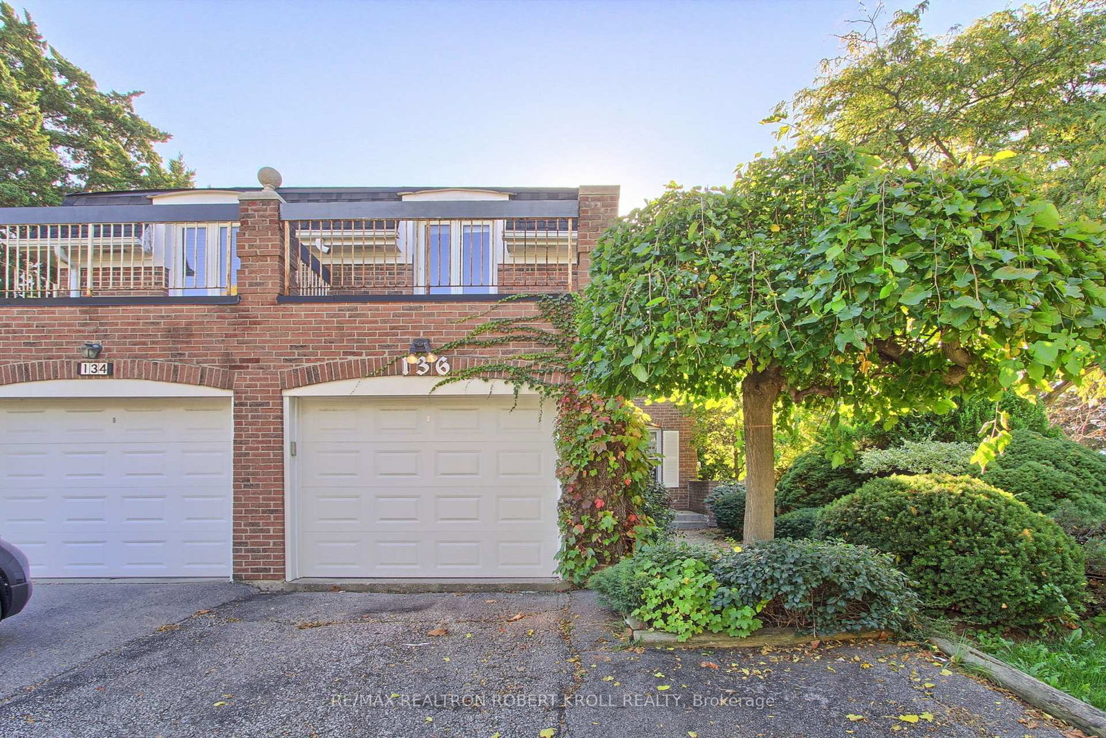 136-stillwater-crescent-toronto-ontario-c12449240