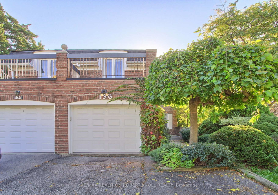 136-stillwater-crescent-toronto-ontario-c12449240