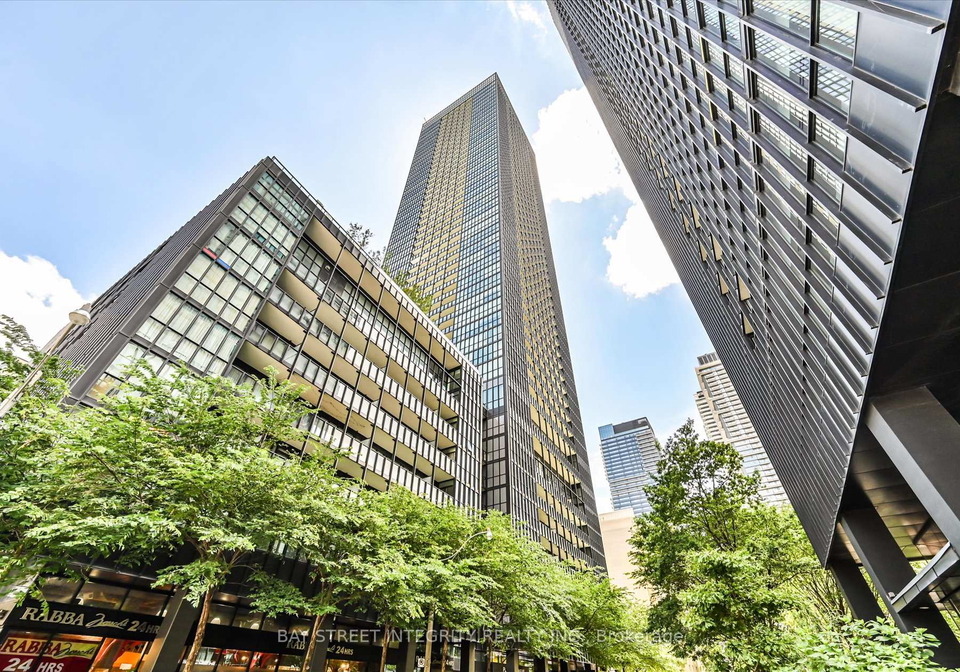 101-charles-street-e-toronto-ontario-c12449241