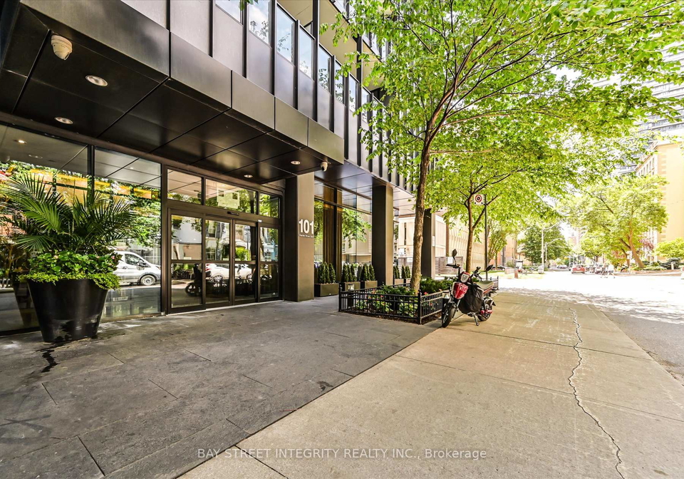 101-charles-street-e-toronto-ontario-c12449241