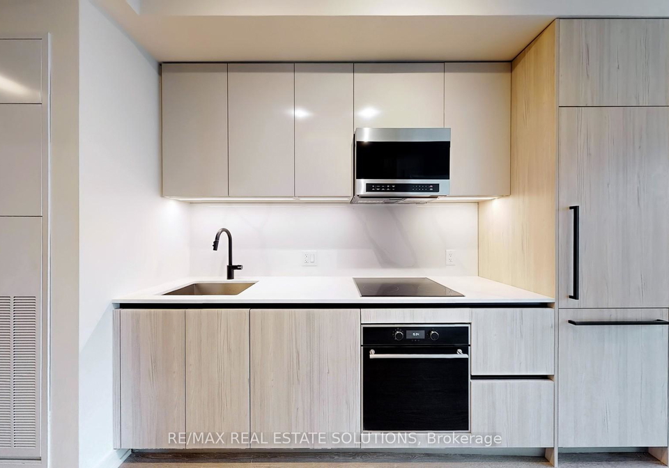 425-front-street-e-toronto-ontario-c12449313