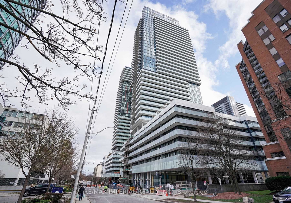161-roehampton-avenue-w-toronto-ontario-c12449340