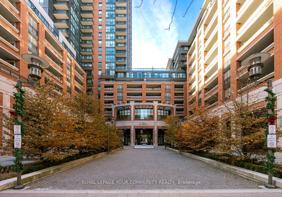 830-lawerence-avenue-north-york-ontario-c12449491