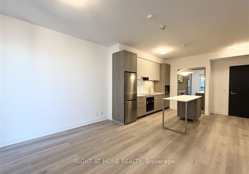 55-broadway-avenue-toronto-ontario-c12449732