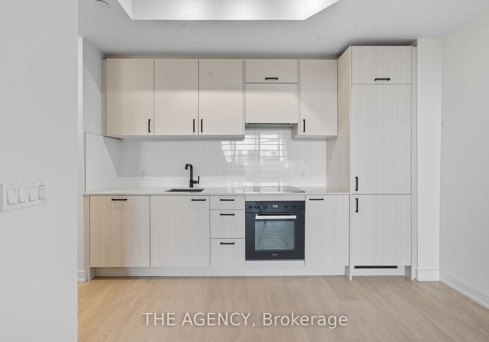 1-kyle-lowry-road-north-york-ontario-c12449752