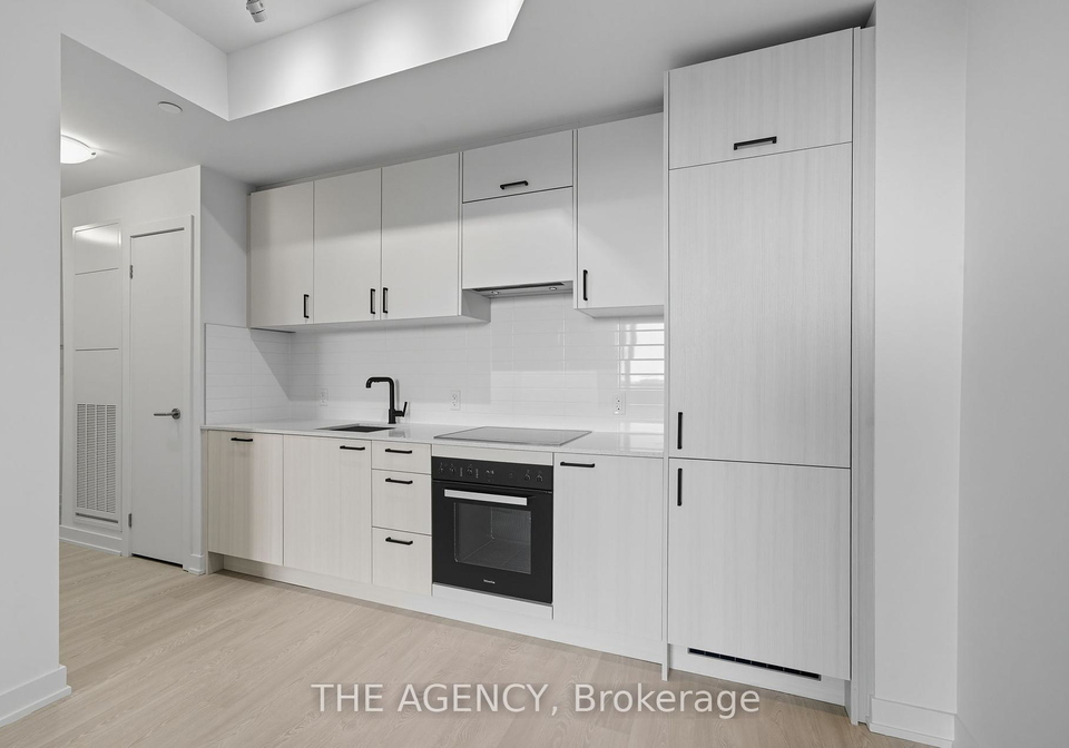 1-kyle-lowry-road-north-york-ontario-c12449752