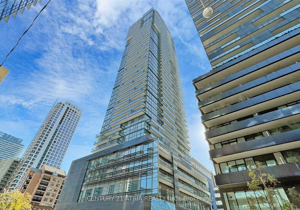 39-roehampton-avenue-toronto-ontario-c12449895