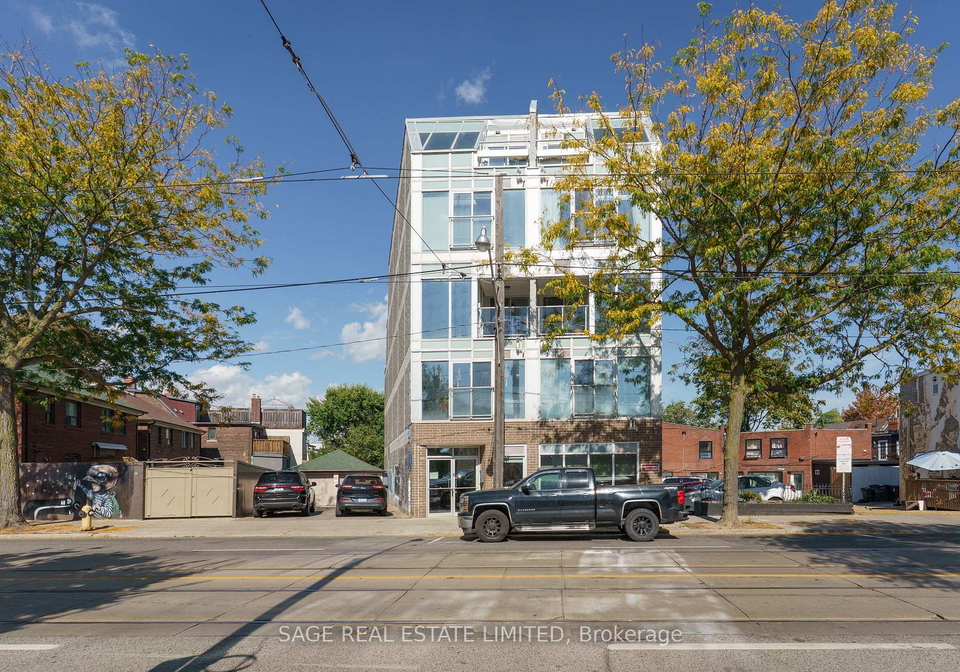 1636-dundas-street-w-toronto-ontario-c12449918