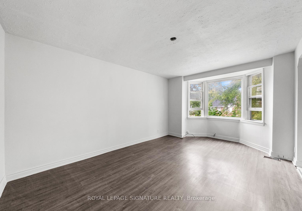 17-pleasant-avenue-toronto-ontario-c12449937