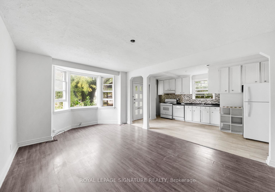 17-pleasant-avenue-toronto-ontario-c12449937