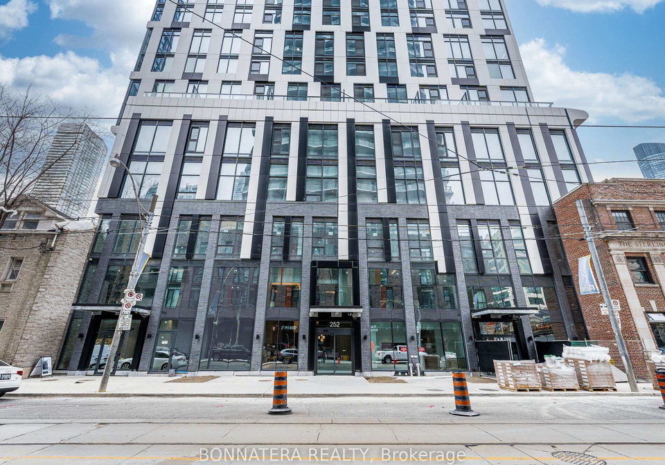 252-church-street-toronto-ontario-c12450191